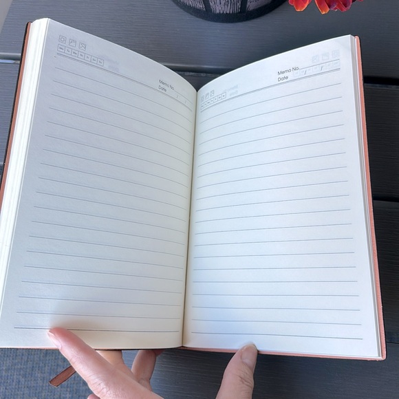 1 pc Journal 100pages - Picture 4 of 5